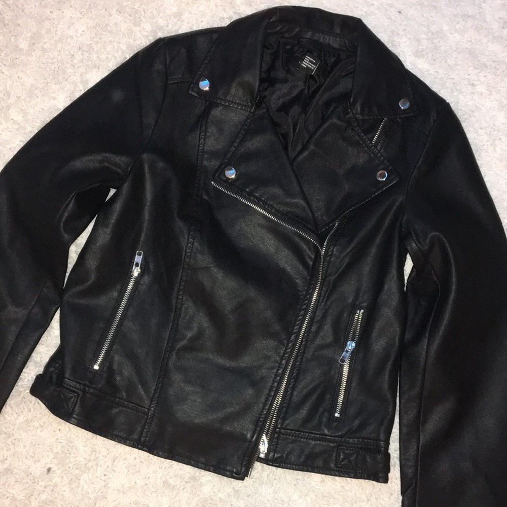 NWT‼️ FAUX LEATHER JACKET